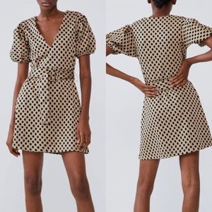 Polka dot puffy short sleeves mini dress
